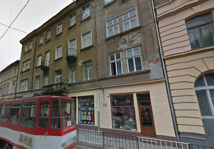 Будинок на вулиці Дорошенка, де Фрей проживала у 1930-ті