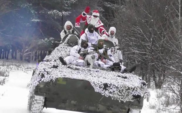 Санта Клаус зі знаменитого ролика 10-ї бригади просить про допомогу