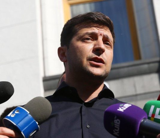 У Зеленського пояснили, чому хочуть провести інавгурацію 19 травня