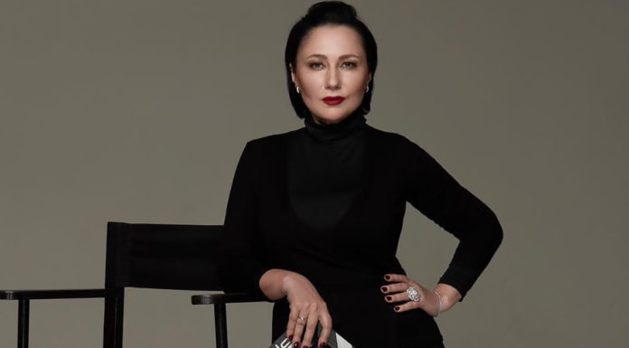 “Я не можу зрозуміти тих виродків, які голосували за кума ху… та його команду!” – Олена Мозгова