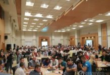 Стало відомо, чим займаються “слуги народу” на курорті: перші фото