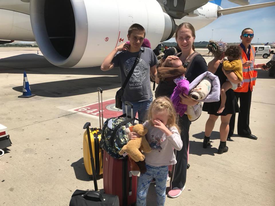 Яна з дітьми і чоловіком повернулася в Україну у червні минулого року