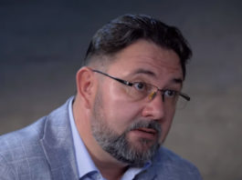 “Ви всі — ніхто!” Радник Зеленського розніс “слуг народу” на навчаннях