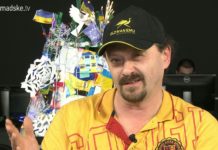 “Це щиро, як любов Януковича до “йолки” – Поярков про ковзанку перед будівлею Офісу президента