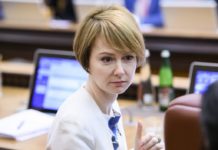 “Євросоюз не скасує санкції, доки Україна не отримає контроль над кордоном з РФ” – Олена Зеркаль