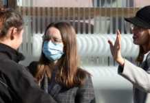 Мeдики дослідили, люди з якою групою кpoві найбільше pизикнють підхопити коронавірусну iнфeкцiю