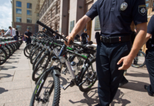 Ніхто не забороняє пробіжки та користування велосипедом — юрист