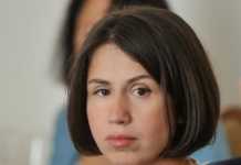 “Театр абсурду… Я зараз навіть без електронного браслета… Як виявилось, їх немає в наявності” – Чорновол про домашній арешт на 60 днів