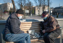 Уряд продовжив, але послабив карантин: що зміниться від сьогодні