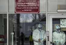 На авто і пішки: як українцям можна виїхати до Польщі