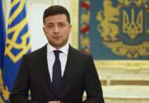 “З поваги до Конституції починається громадянське суспільство” – президент розповів, що йому в Основному Законі не вистачає