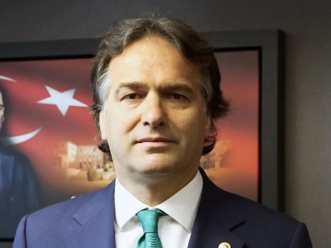 Член президентської ради Туреччини припустив, що Анкара визнає ...