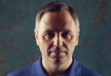 Суд за позовом Портнова зобов’язав Міносвіти переглянути висвітлення Євромайдану в українських підручниках