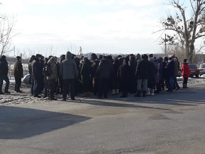 Під Полтавою перекрили трасу. Громадяни вимагають не лише зниження тарифів (фото, відео)