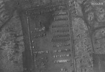 Табір військ Росії біля кордону України показали із супутника: опубліковано фотодокази