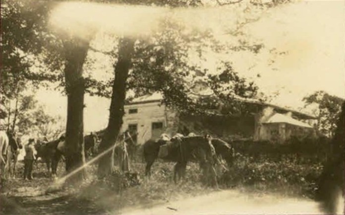 Село Полюхів на фото часів Першої світової війни