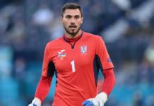 Усе було на пляшці! Бущан розповів, як би виграв у Швеції серію пенальті