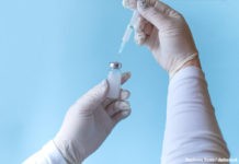 У МОЗ оцінили ризик побічних ефектів після вакцинації від коронавірусу в Україні