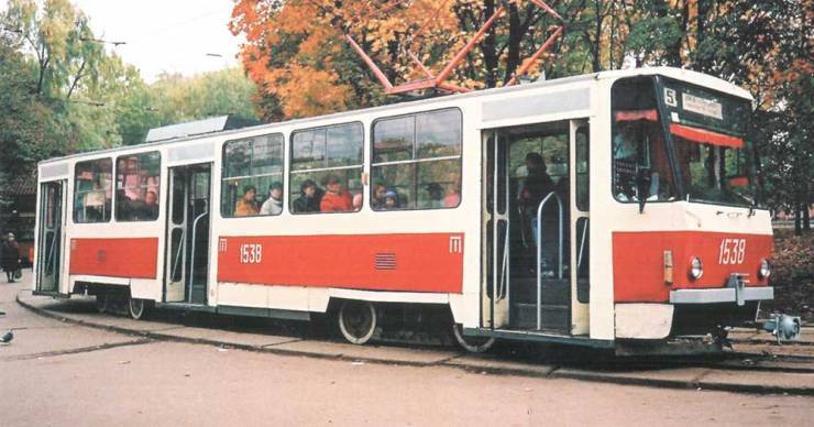 Досі на київських вулицях можна побачити трамваї виробництва Tatra.