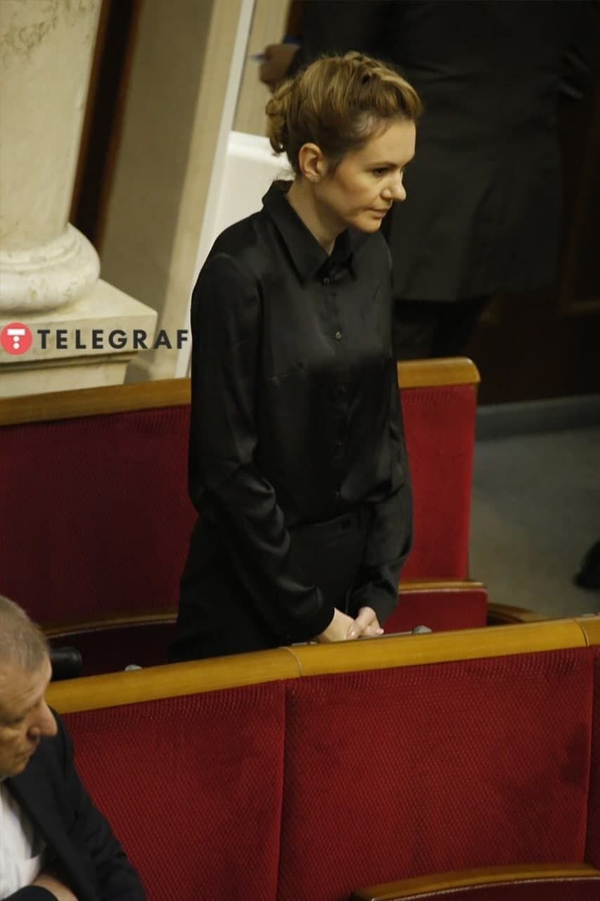 Ганна Скороход прийшла до Ради в чорному.
