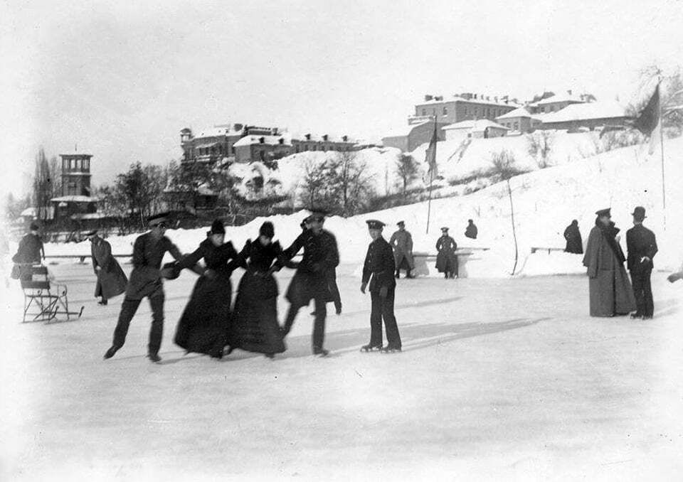 1890-ті, катання на зимовому ставку.