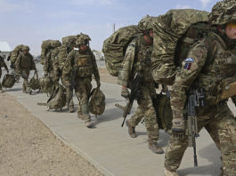 В Україну прибув британський спецназ із новою партією зброї – ЗМІ