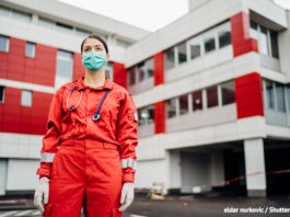 Професор перерахував симптоми Омікрону у вакцинованих: на що звернути увагу