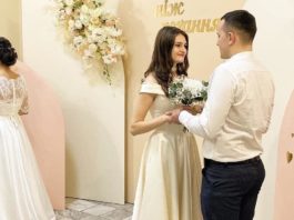 Неординарний “Шлюб за добу”: у Франківську відбулося подвійне одруження (фото)