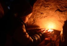 8-річний хлопчик, який вів “маріупольський щоденник”, зумів вирватись з окупації