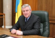 ДБР повідомило ексміністру оборони про підозру в держзраді через Харківські угоди