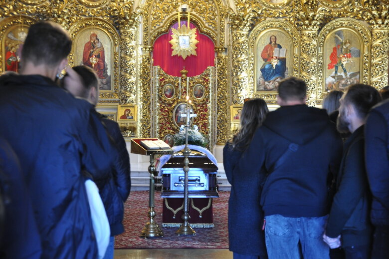 Із загиблим в бою з окупантами воїном Максимом Яловцовим (Регбістом) попрощалися в Києві 12