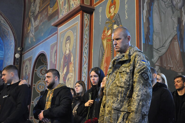 Із загиблим в бою з окупантами воїном Максимом Яловцовим (Регбістом) попрощалися в Києві 38