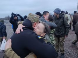 З російського полону в переддень Нового року повернулись 140 українців