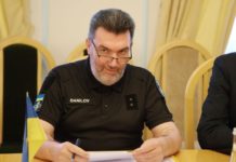 Данілов прокоментував вибухи у Маріуполі: “Відбувається те, що має відбуватися”