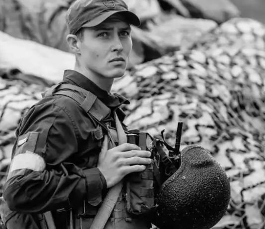 Батько під Бахмутом і троє дітей: що відомо про нацгвардійця, якого збив суддя