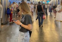 У Києві зупинилась зелена гілка метро: що відомо