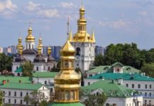 Комісія оглянула та опечатала три корпуси Нижньої лаври