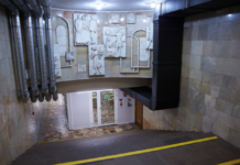 Підземна школа: у Харкові навчальні класи облаштували в метро (фото)