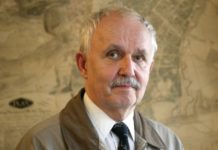 Пожежа у квартирі науковців: у Києві в лікарні помер професор Могилянки Михайло Кірсенко