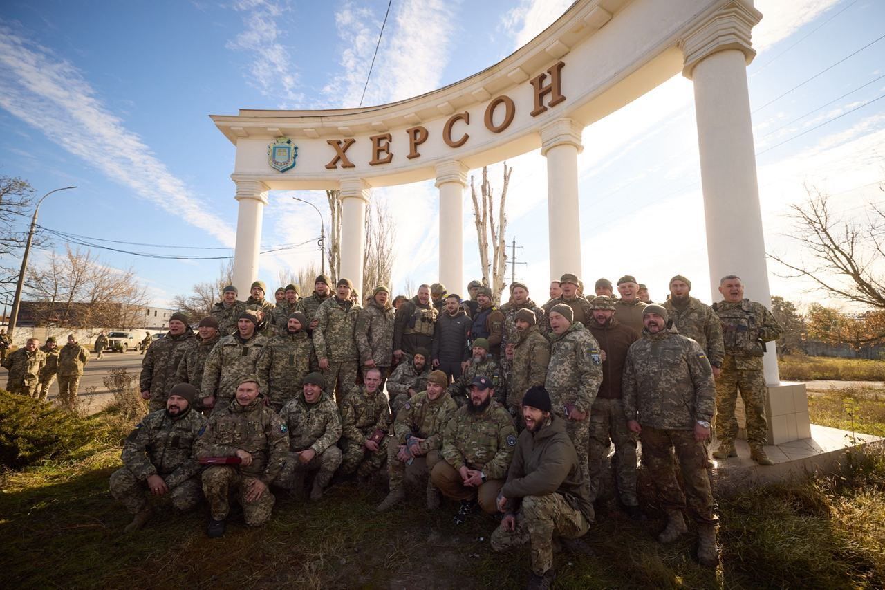 Українські військові, які звільняли Херсонщину / © Володимир Зеленський