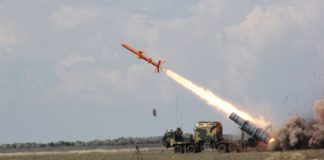 Ukrainian "Long Neptune" Missile Achieves 1000 km Range in Successful Test and Combat Use