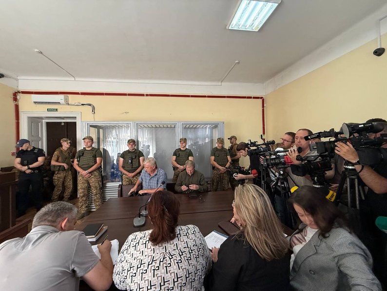 Суд у справі вбивства Фаріон