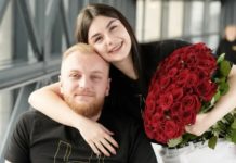 “Не можу стати на коліно, але чи вийдеш за мене?”: боєць з подвійною ампутацією освідчився коханій