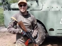 Заважав звук милиць: на Львівщині пораненого ветерана “Азову” і його дружину побили сусіди