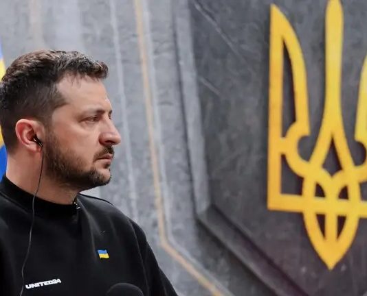 Зеленський запропонував Греції спільно виробляти зброю