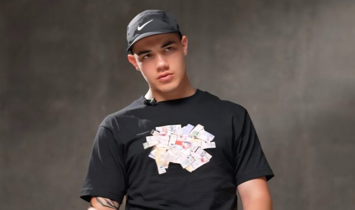 «Я бачив полум’я і чув крики»: Історія одного бійця «Азову», який вижив у російському полоні