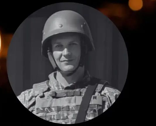 Тіло повернули під час обміну: на Київщині попрощалися з бойовим медиком Максимом Шияновим