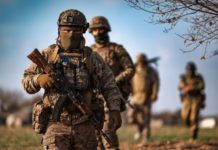 Україна планує збільшити виплати військовим у тилу та на фронті